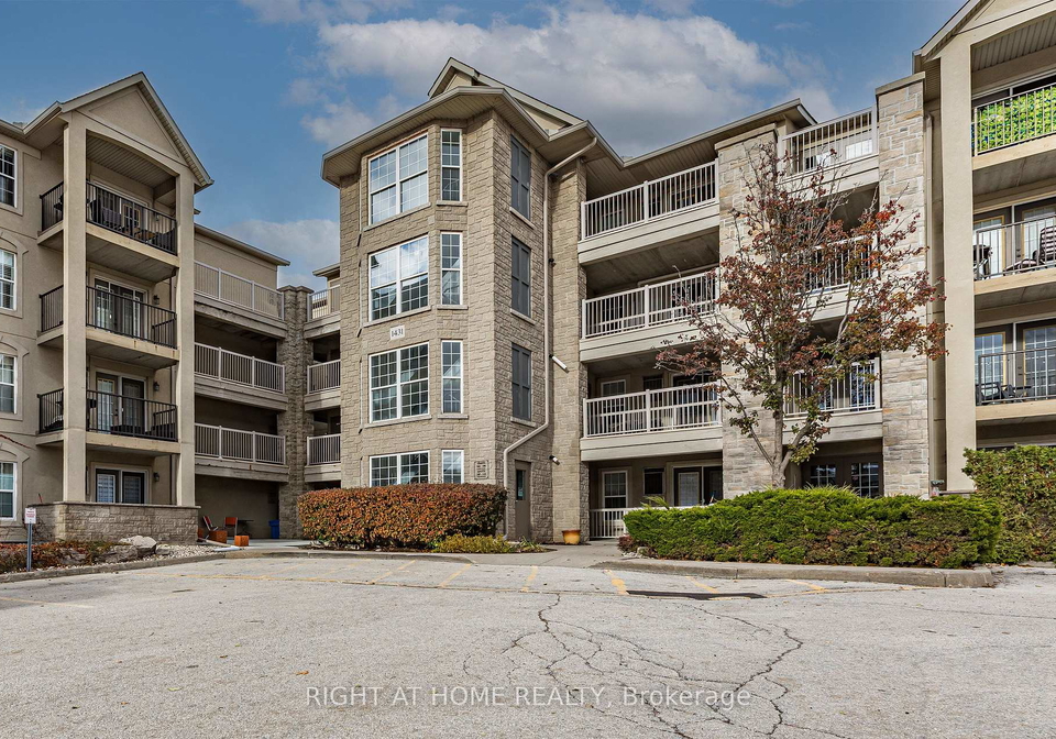 1431-walkers-line-burlington-ontario-w12561498