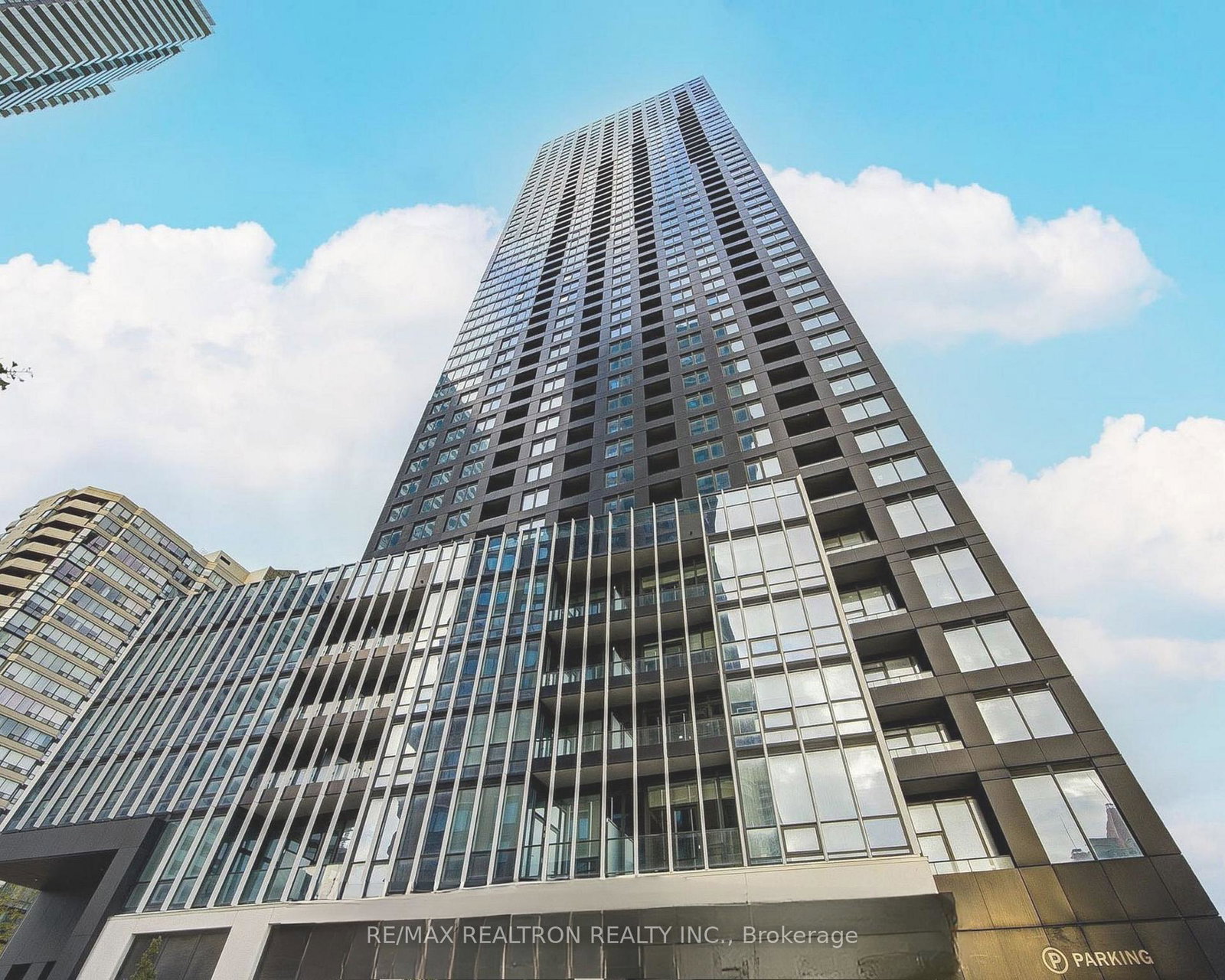 395-square-one-drive-mississauga-ontario-w12561530