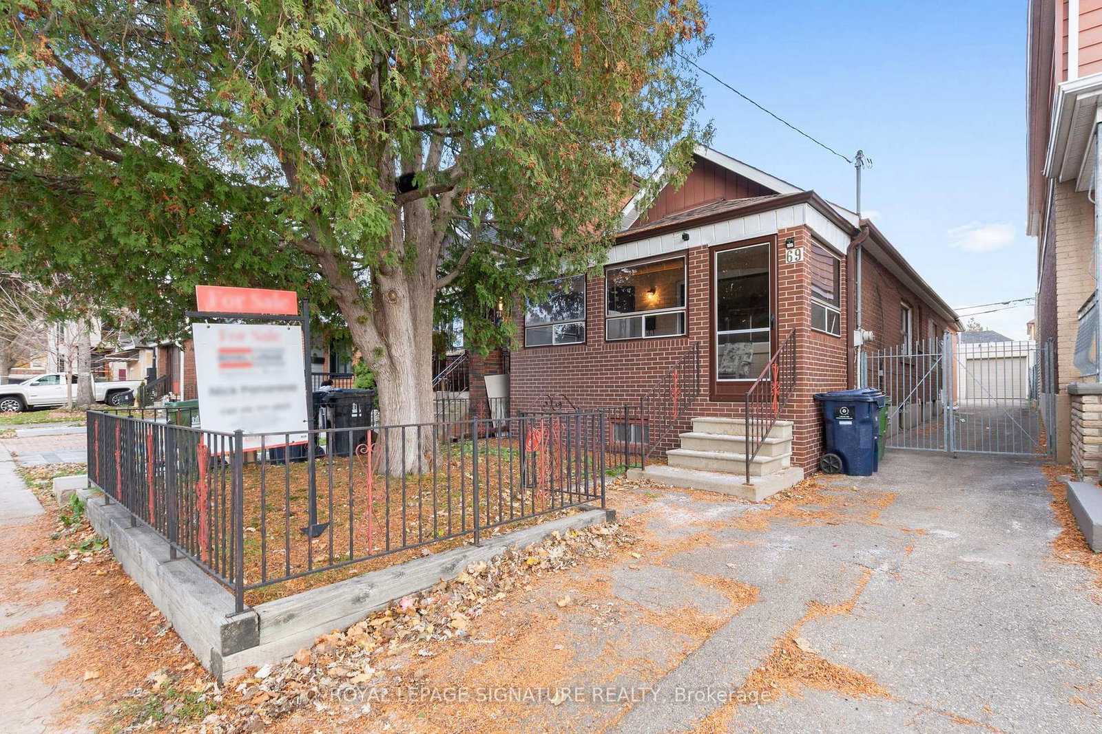 69-chambers-avenue-toronto-ontario-w12561752