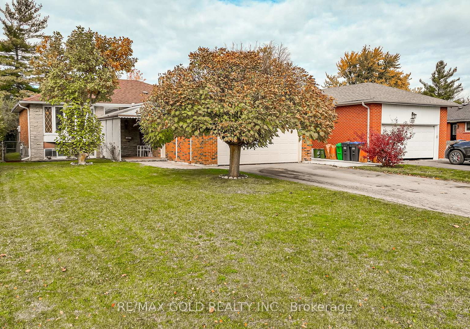 61-deerfield-crescent-brampton-ontario-w12562044