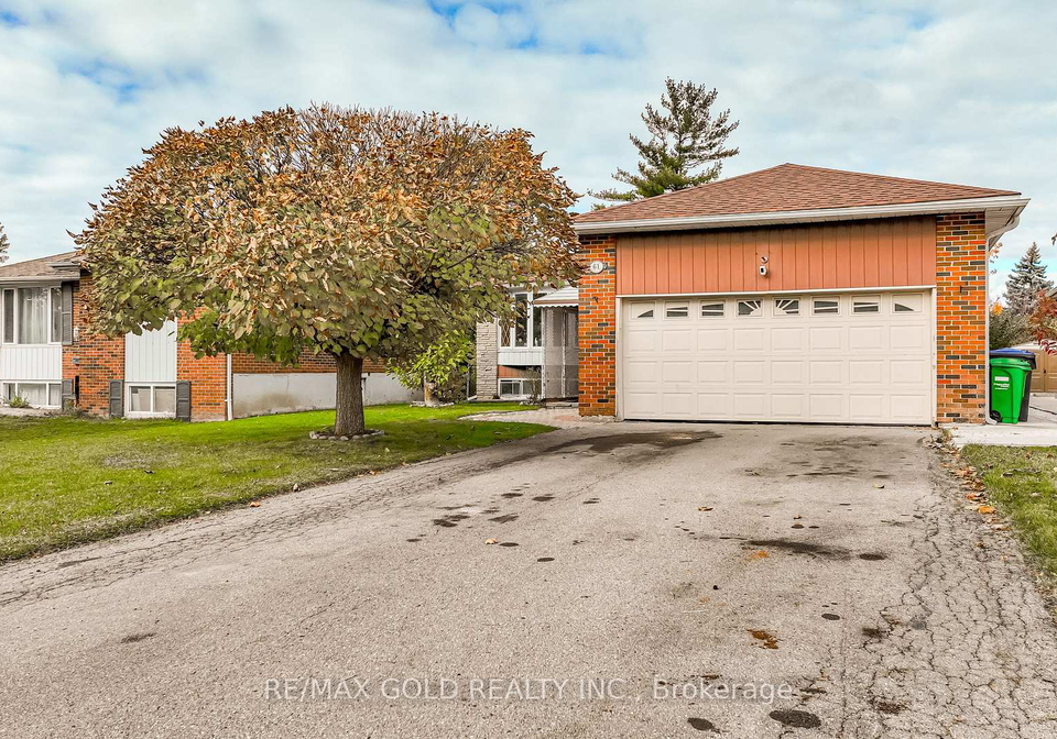 61-deerfield-crescent-brampton-ontario-w12562044