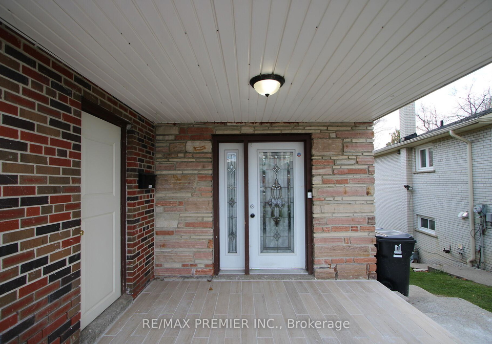 12-annabelle-drive-etobicoke-ontario-w12562206