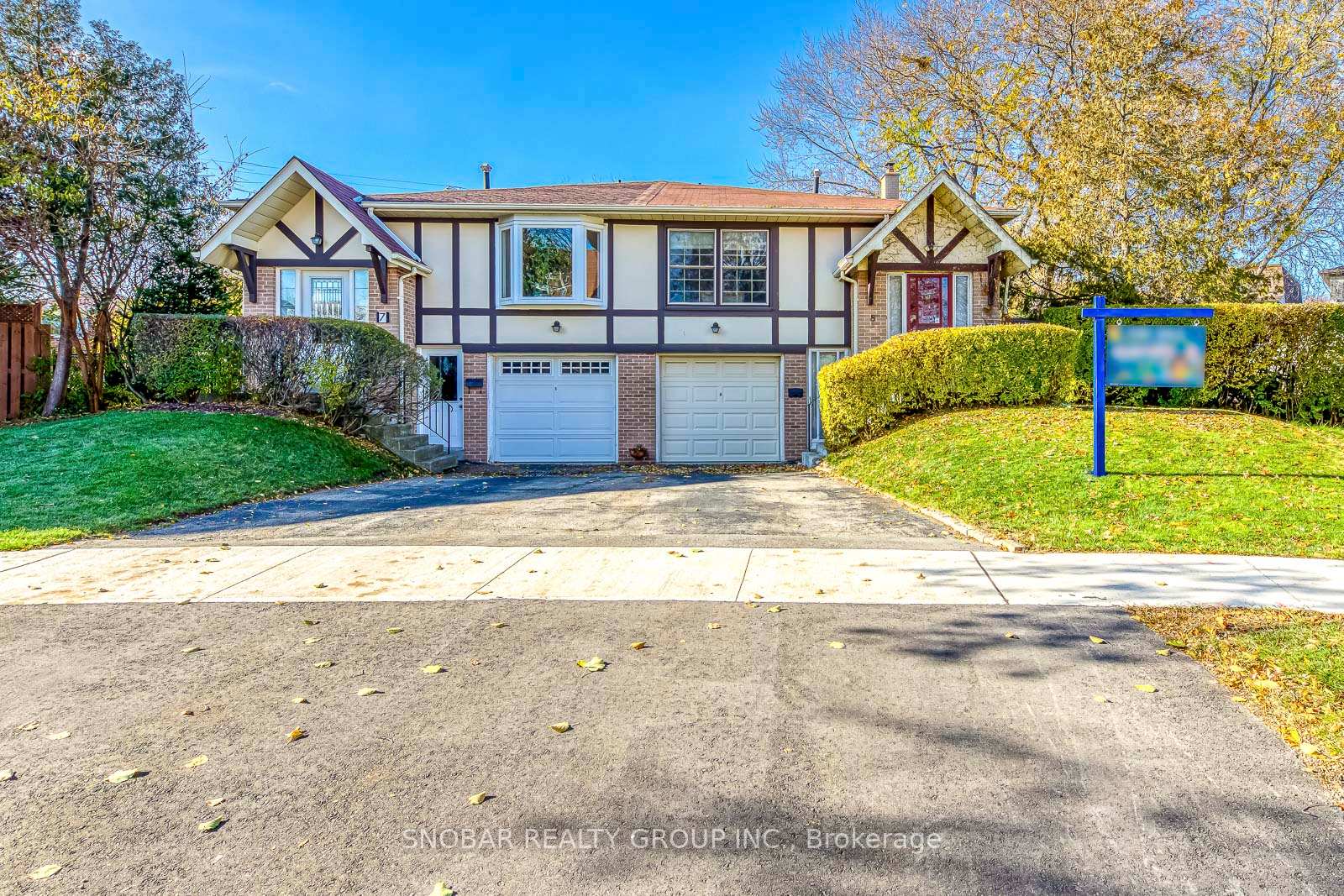 8-hilliard-place-etobicoke-ontario-w12562222