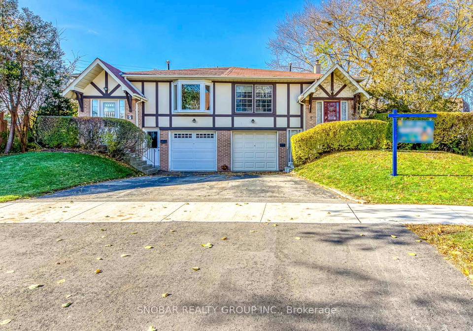 8-hilliard-place-etobicoke-ontario-w12562222