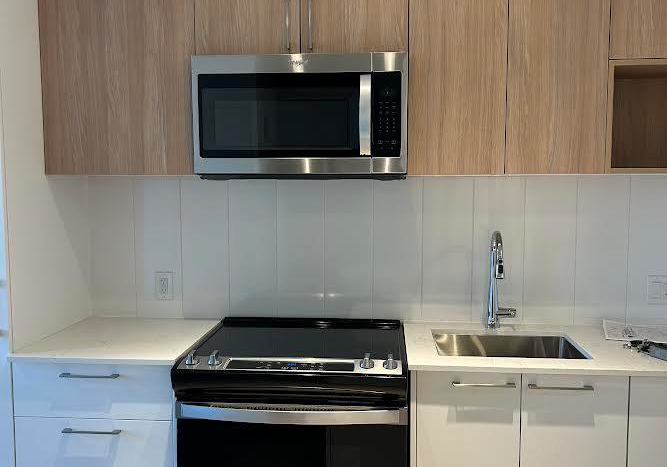 500-plains-road-e-burlington-ontario-w12562240