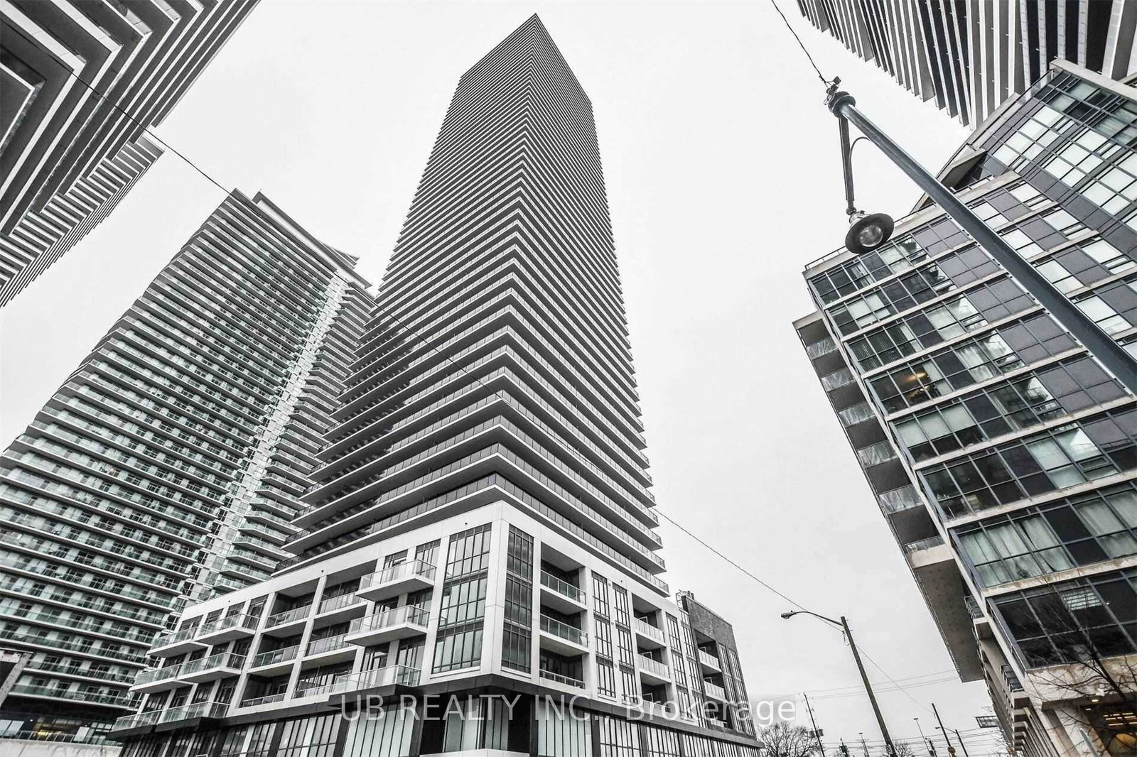 70-annie-craig-drive-etobicoke-ontario-w12562300