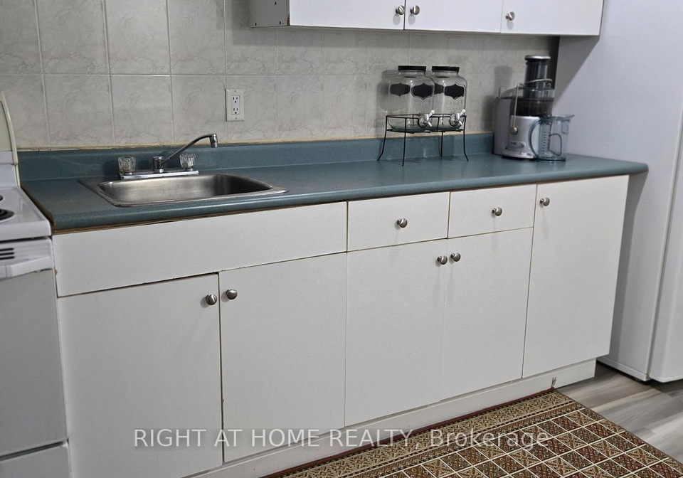 2655-gananoque-drive-mississauga-ontario-w12562564