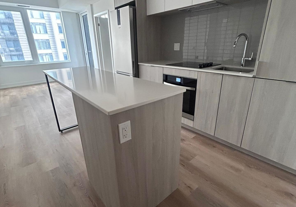 395-square-one-drive-mississauga-ontario-w12563234