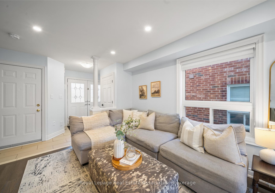 7276-lowville-heights-mississauga-ontario-w12563298