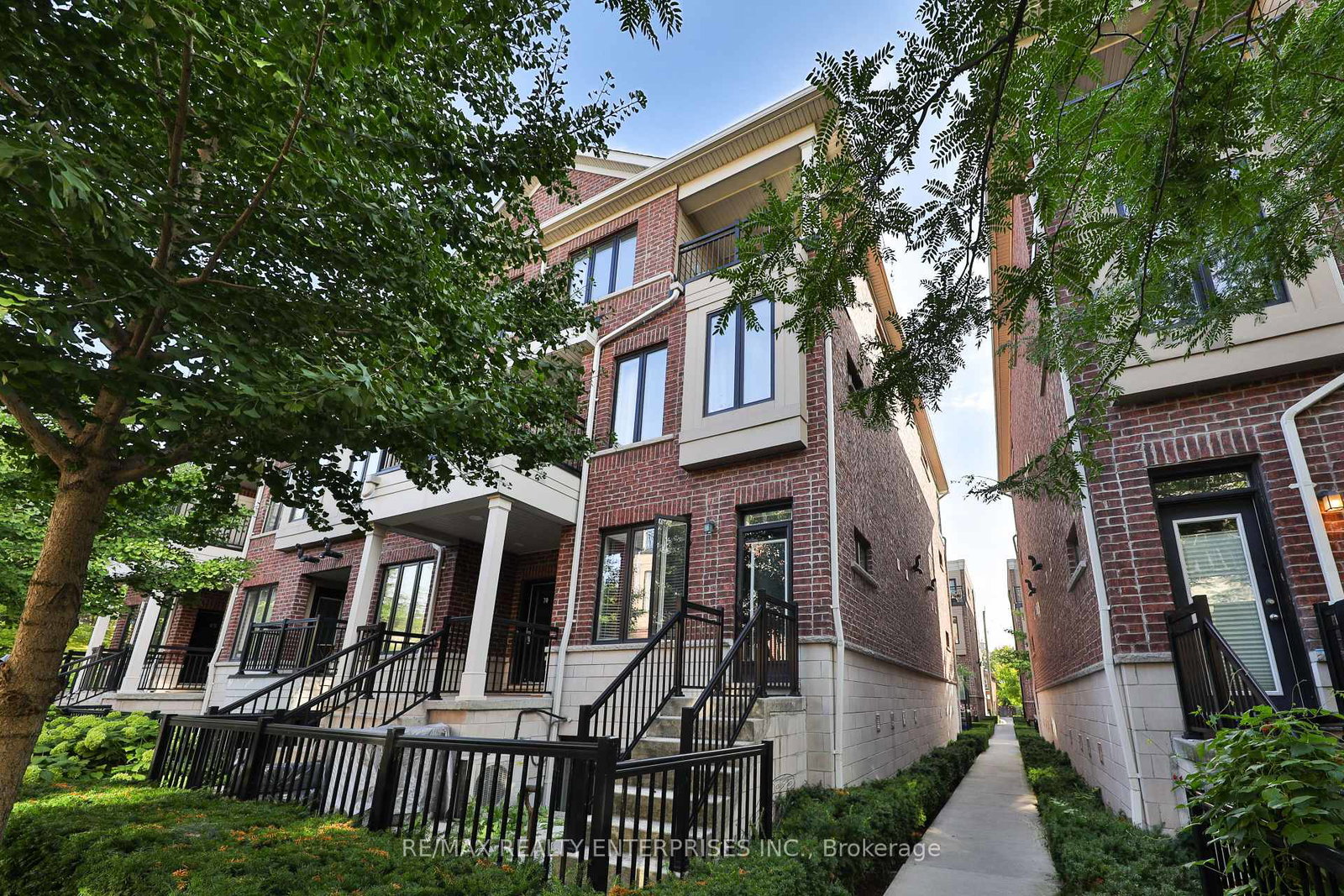 130-twenty-fourth-street-etobicoke-ontario-w12563404