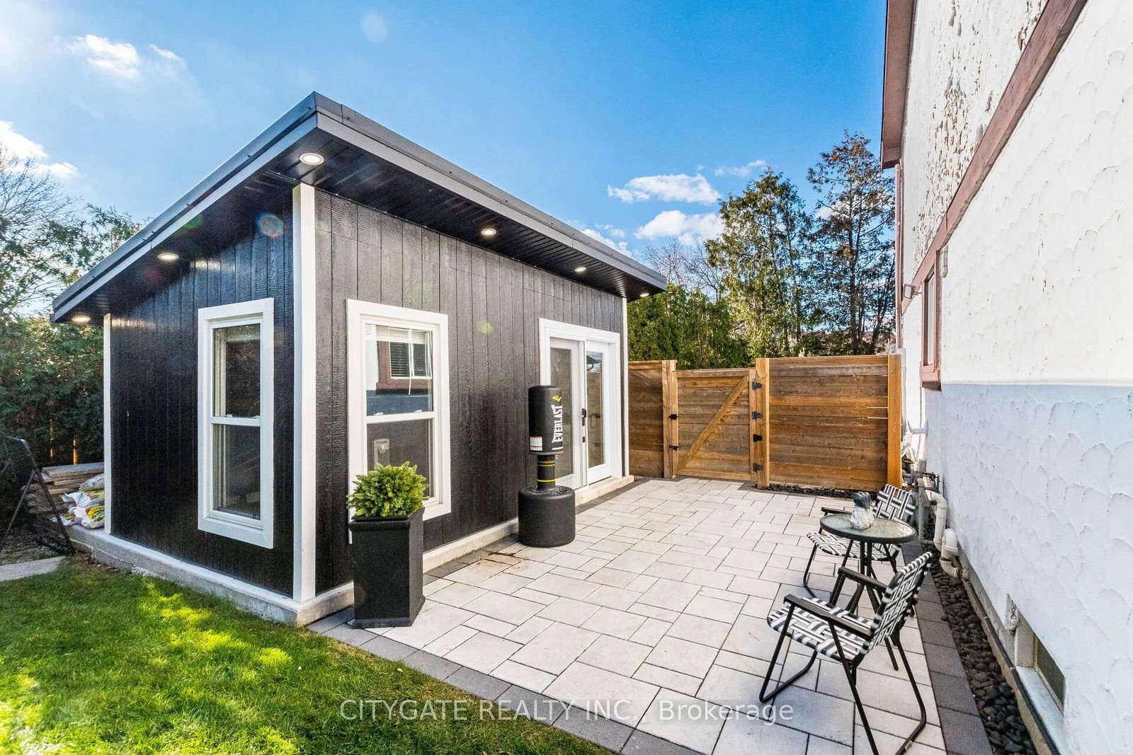 6945-pamplone-mews-s-mississauga-ontario-w12563868