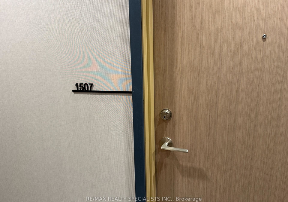 395-square-one-drive-mississauga-ontario-w12563916