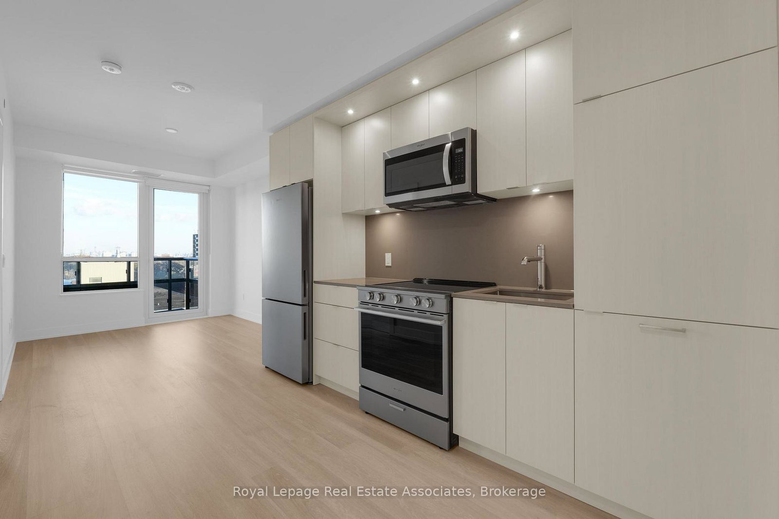 60-central-park-roadway-etobicoke-ontario-w12563972