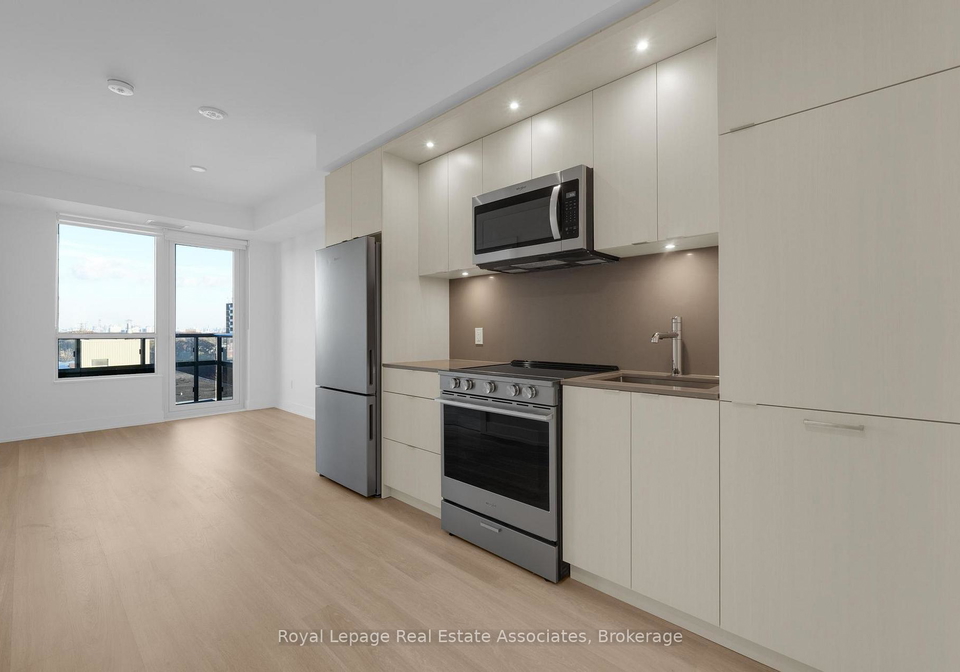 60-central-park-roadway-etobicoke-ontario-w12563972
