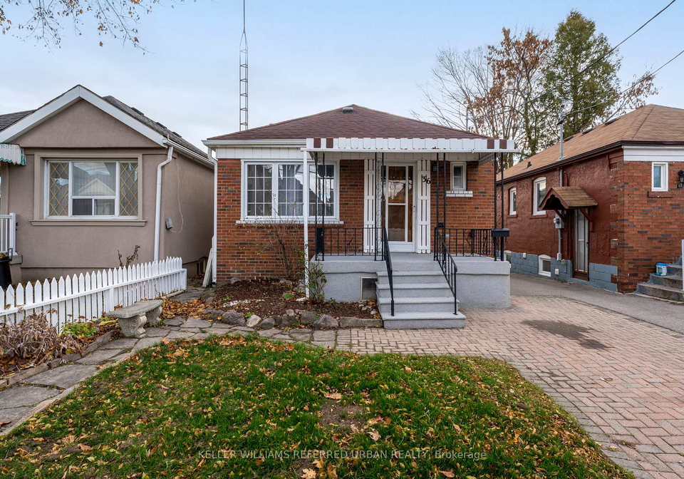 39-cayuga-avenue-toronto-ontario-w12564070