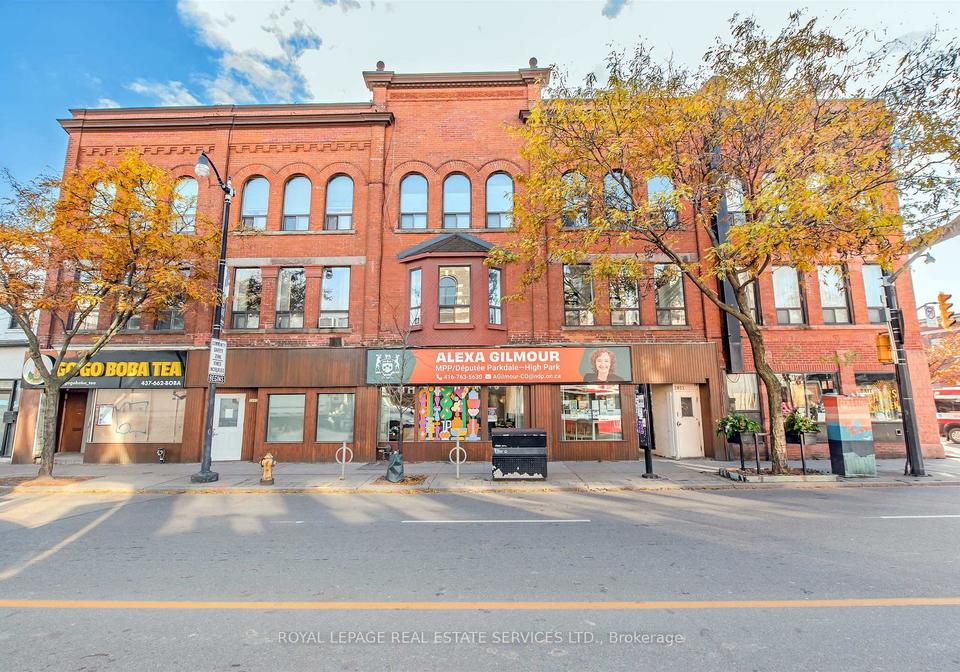 2847-dundas-avenue-w-toronto-ontario-w12564672