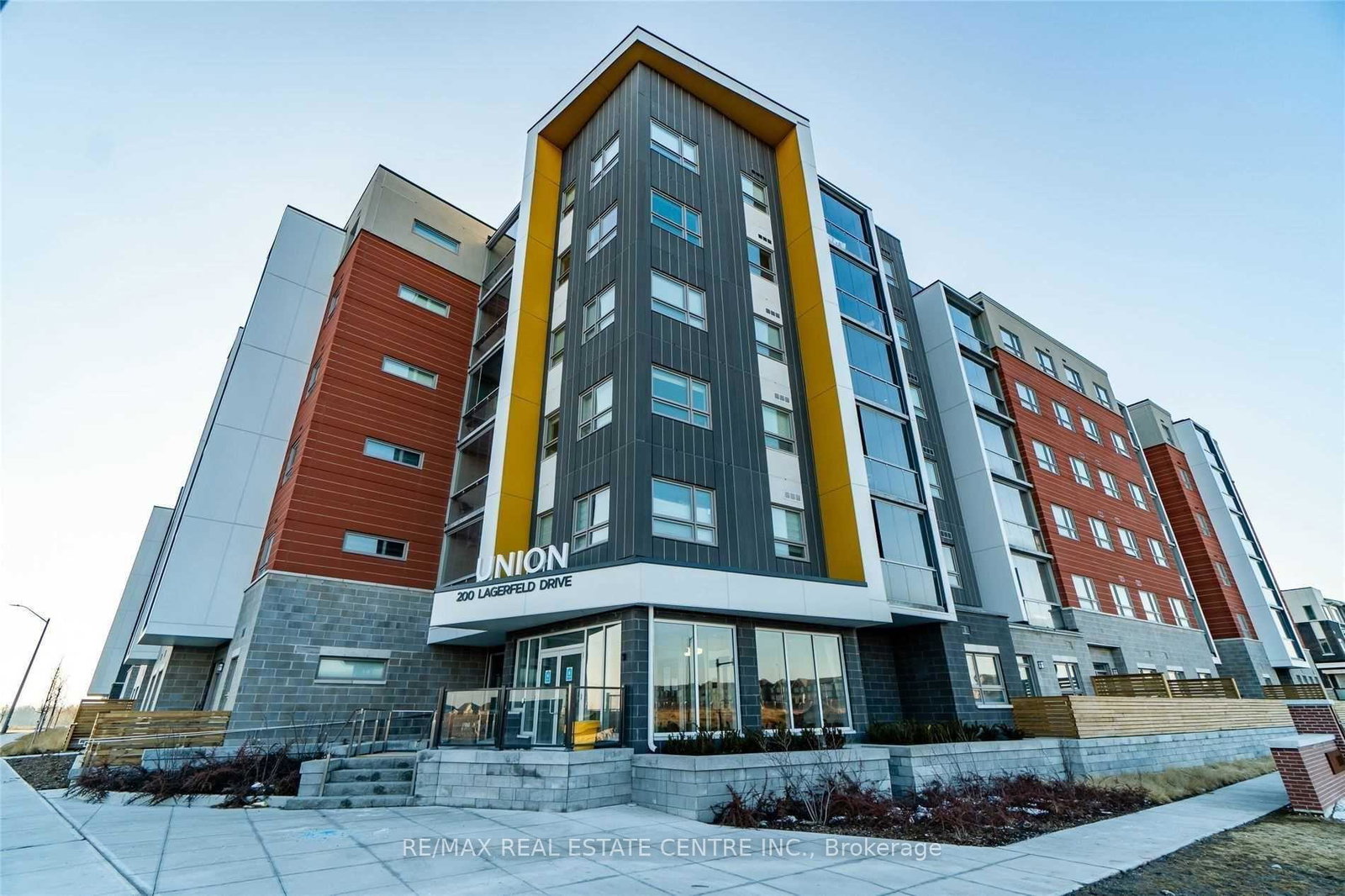 200-lagerfeld-drive-brampton-ontario-w12564918