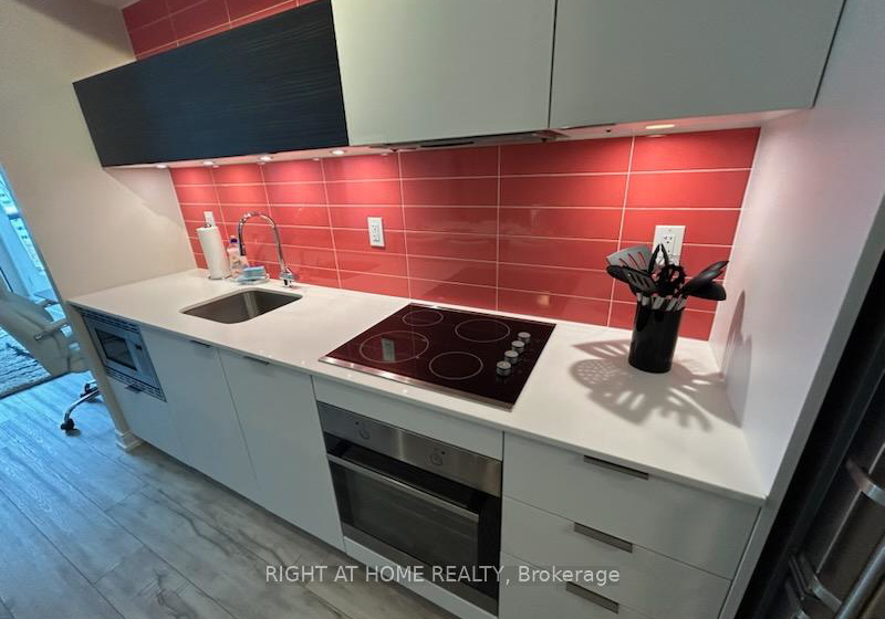 20-thomas-riley-road-w-etobicoke-ontario-w12565568