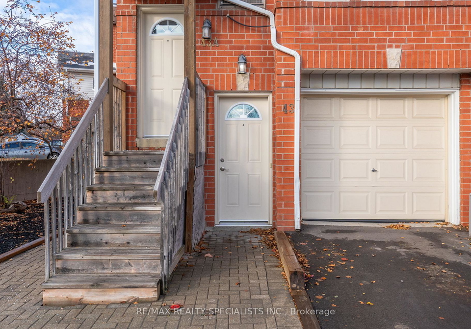 43-wylie-circle-halton-hills-ontario-w12565914