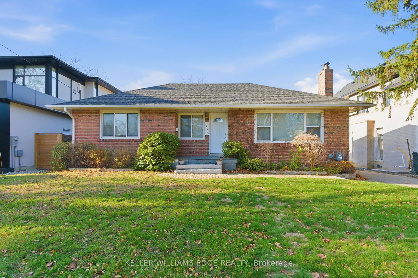 1523-constance-drive-oakville-ontario-w12566094