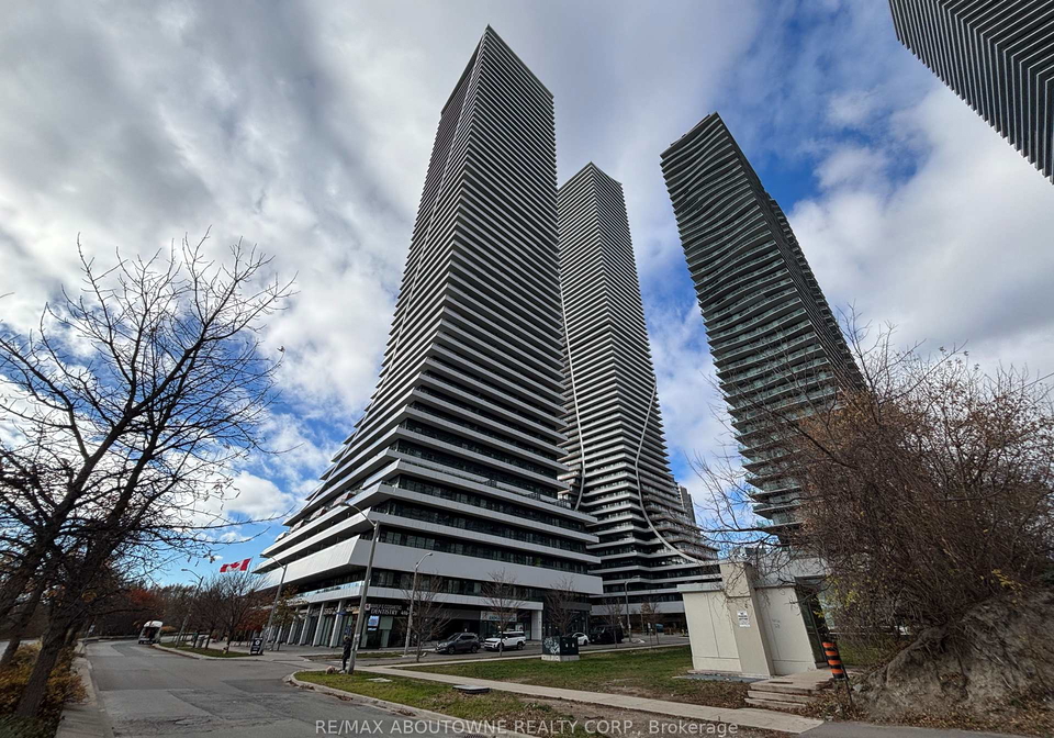 20-shore-breeze-drive-etobicoke-ontario-w12566146