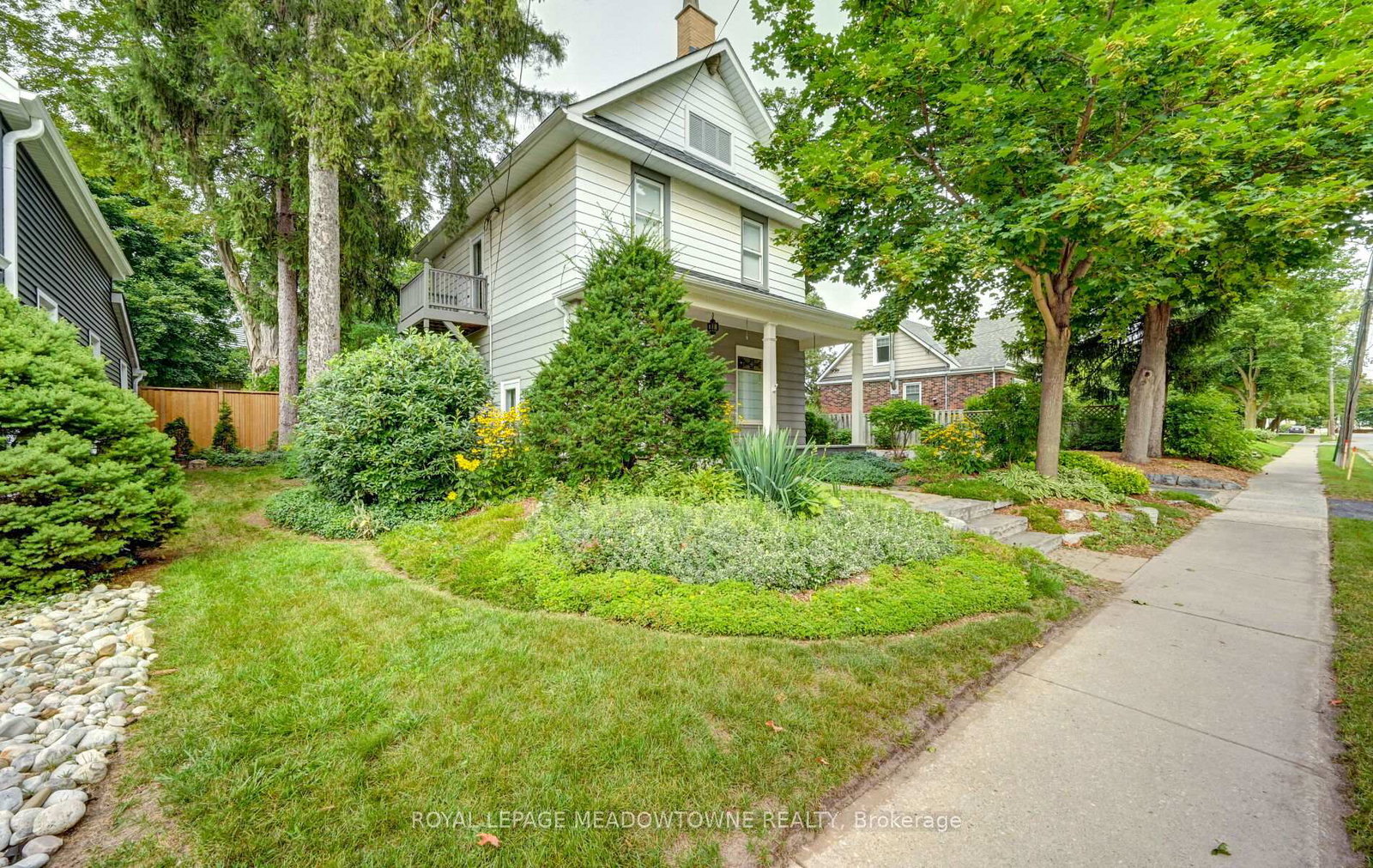 10-union-street-halton-hills-ontario-w12566264