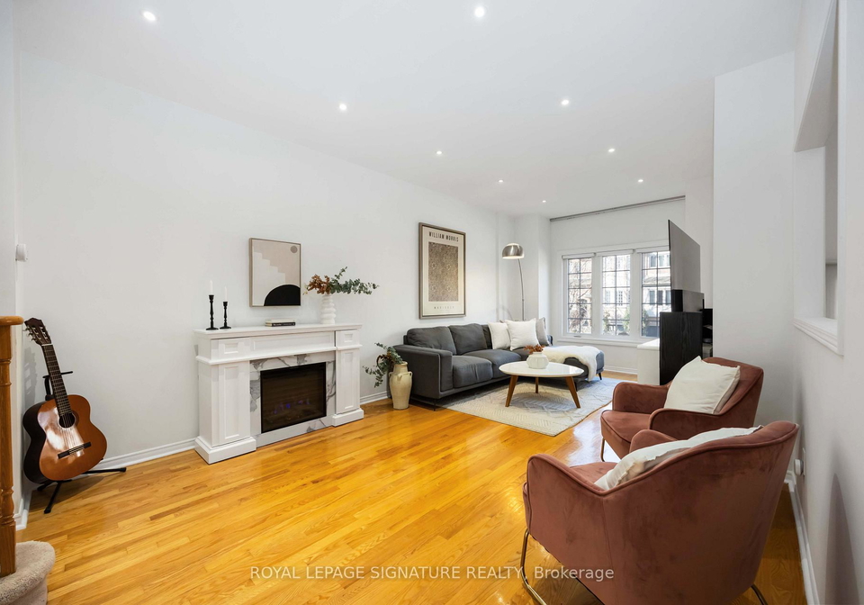 9-harbourview-crescent-etobicoke-ontario-w12567306