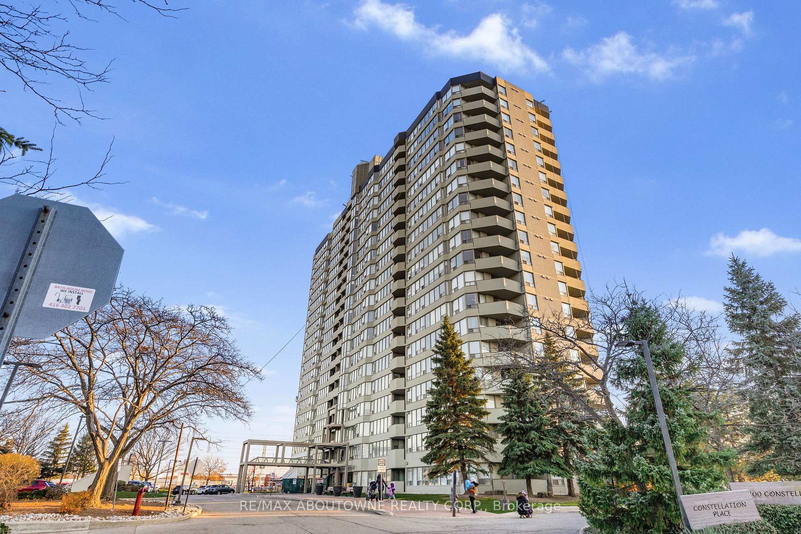 700-constellation-drive-mississauga-ontario-w12567454