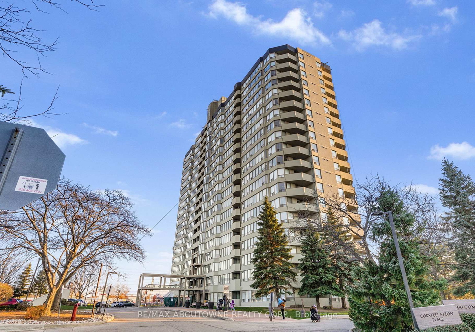 700-constellation-drive-mississauga-ontario-w12567454