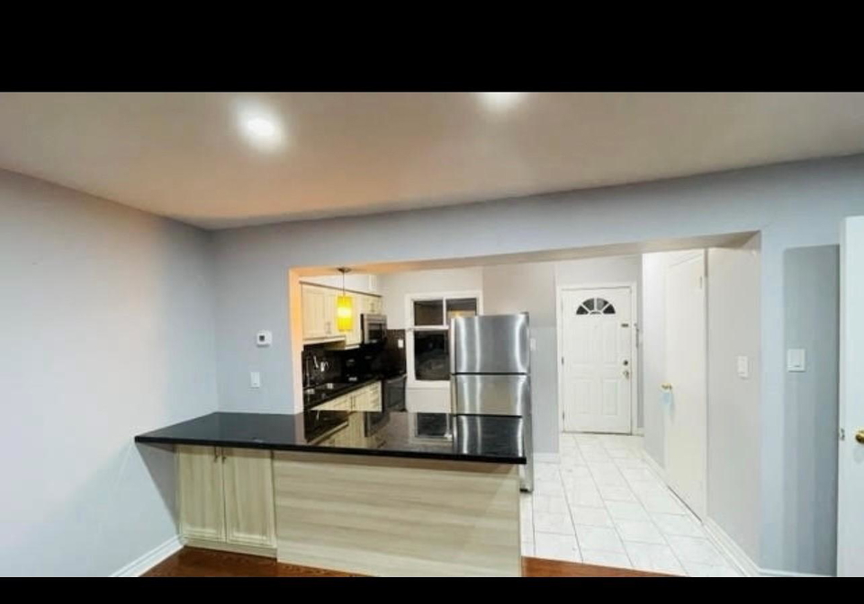 28-rexdale-boulevard-etobicoke-ontario-w12567544
