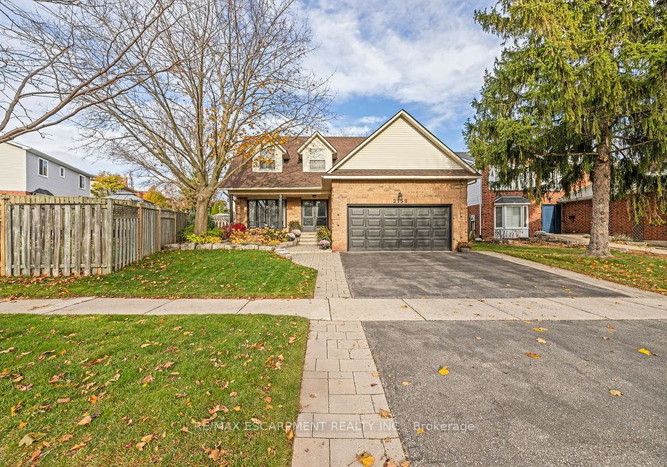 2139-deerwood-drive-burlington-ontario-w12568060