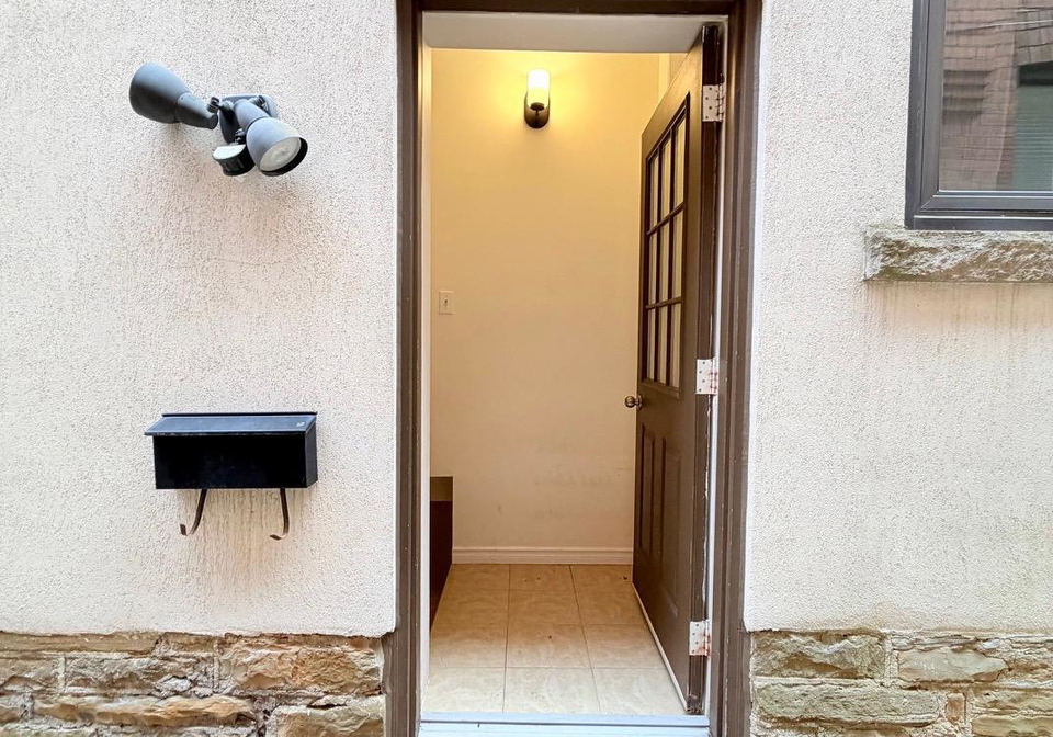 490-windermere-avenue-toronto-ontario-w12568398