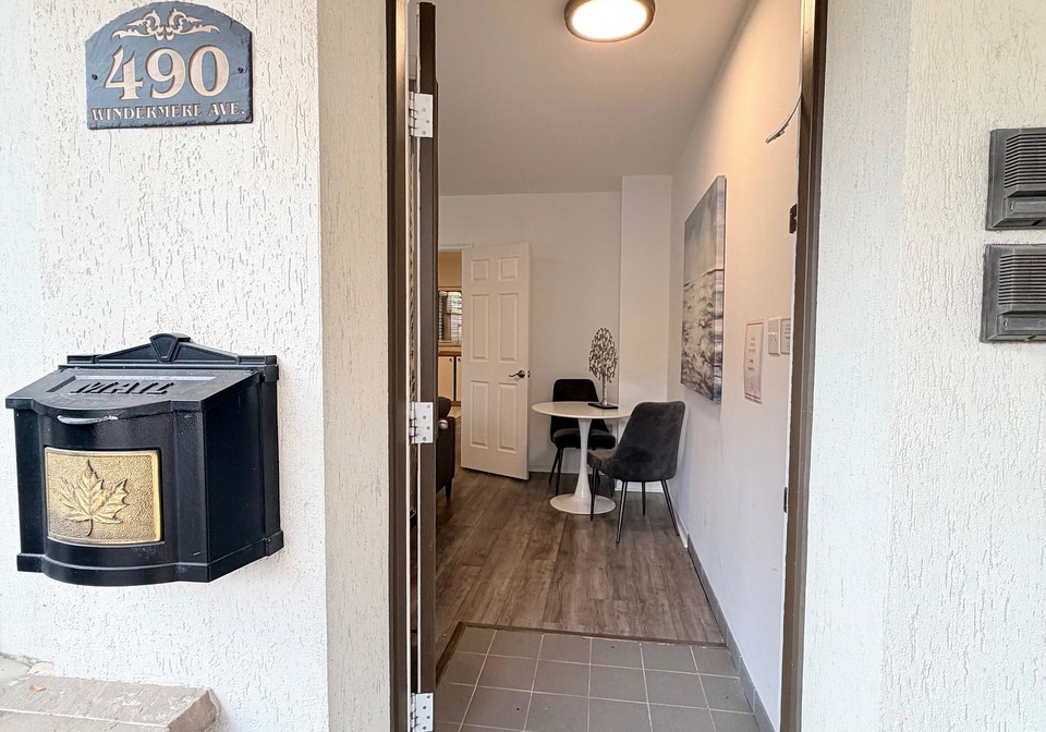 490-windermere-avenue-toronto-ontario-w12568482