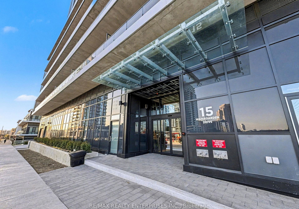 15-watergarden-drive-mississauga-ontario-w12568578