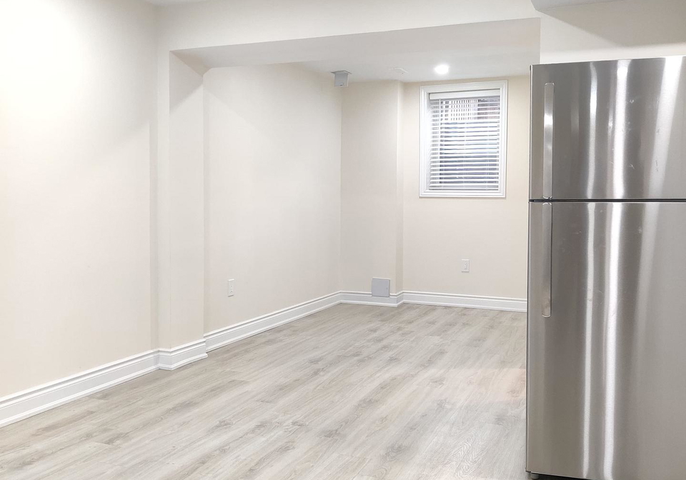67-lanark-circle-brampton-ontario-w12568612
