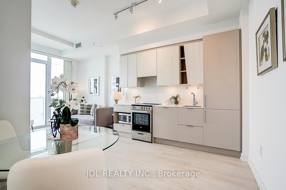3900-confederation-parkway-mississauga-ontario-w12568690