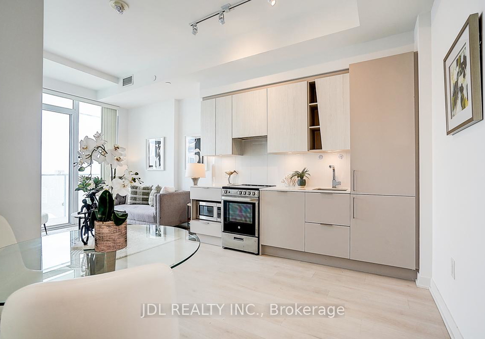 3900-confederation-parkway-mississauga-ontario-w12568690