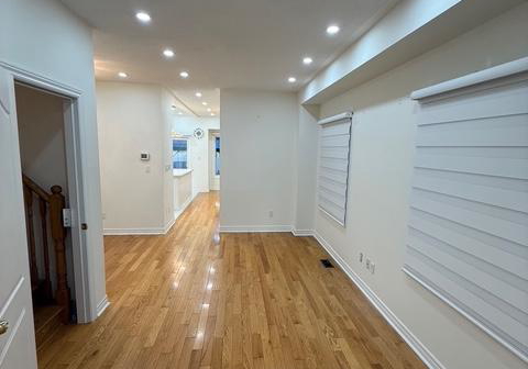 7520-saint-barbara-boulevard-mississauga-ontario-w12568846