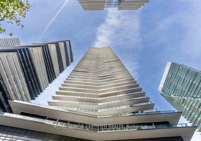 38-annie-craig-drive-etobicoke-ontario-w12569100