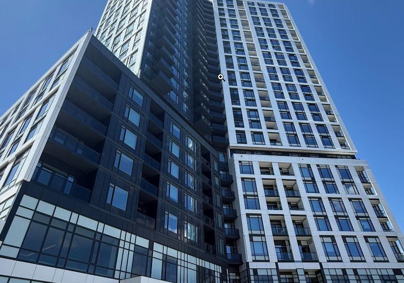 2495-eglinton-avenue-w-mississauga-ontario-w12569314