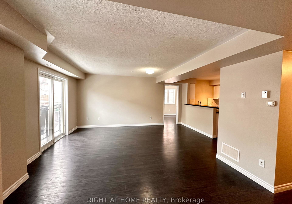 4975-southampton-drive-mississauga-ontario-w12569540