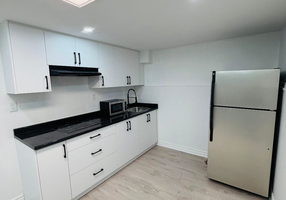 6636-edenwood-drive-mississauga-ontario-w12569752