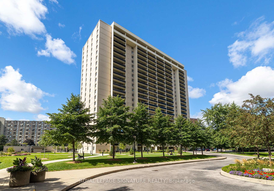 820-burnhamthorpe-road-etobicoke-ontario-w12569964