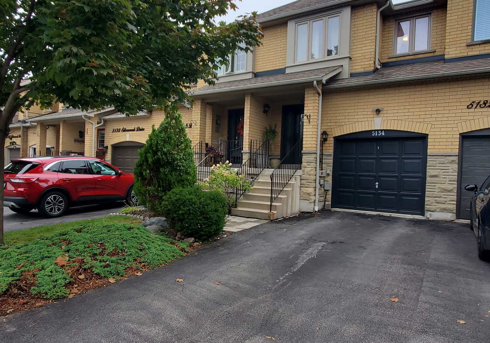 5134-silvercreek-drive-burlington-ontario-w12569978