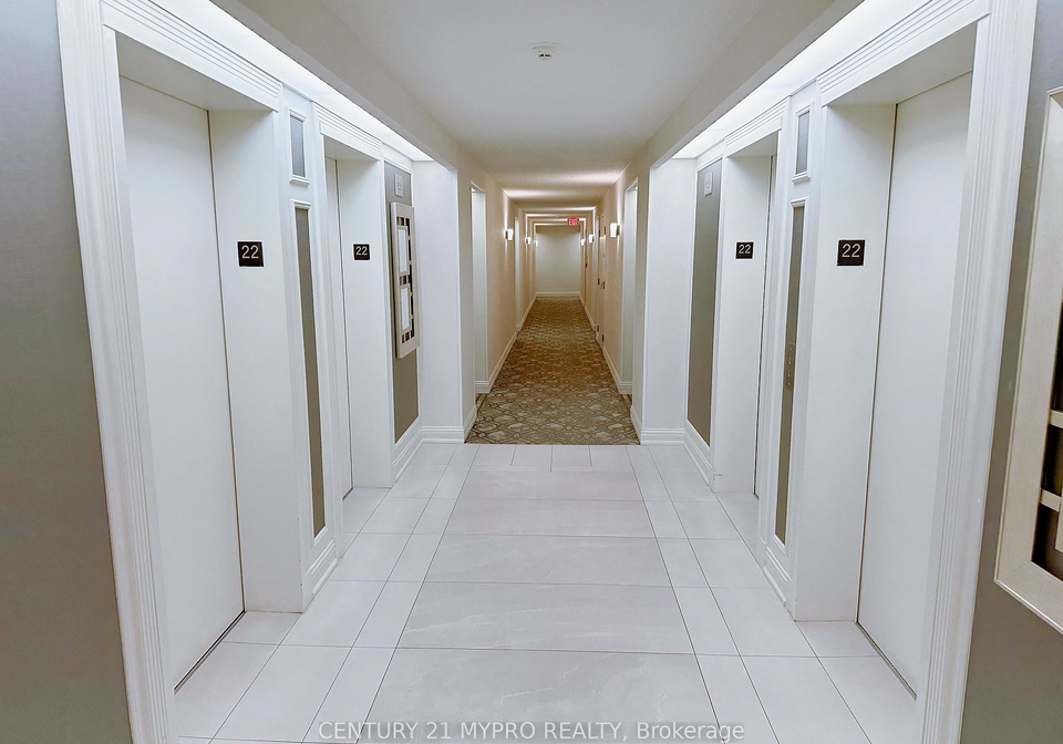 35-kingsbridge-garden-circle-mississauga-ontario-w12570662