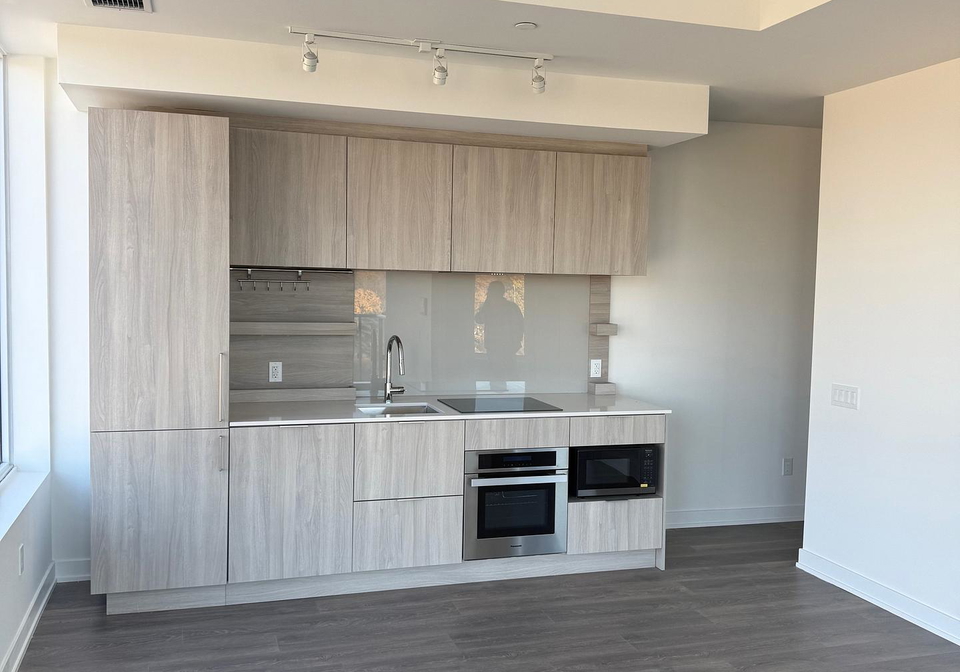28-ann-street-mississauga-ontario-w12570978