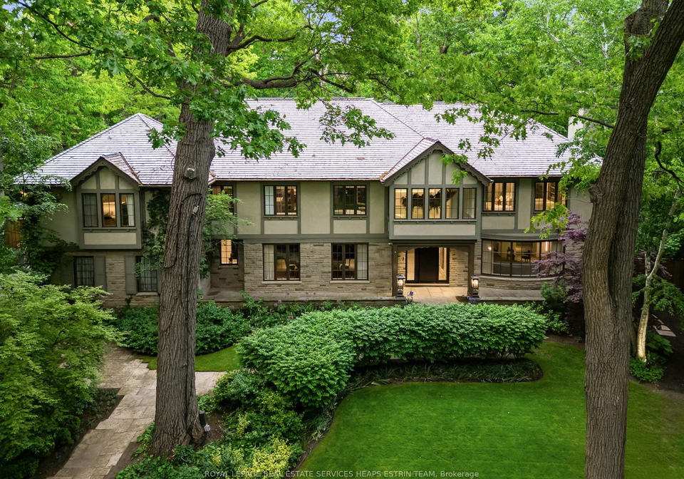 25-north-drive-etobicoke-ontario-w12571062