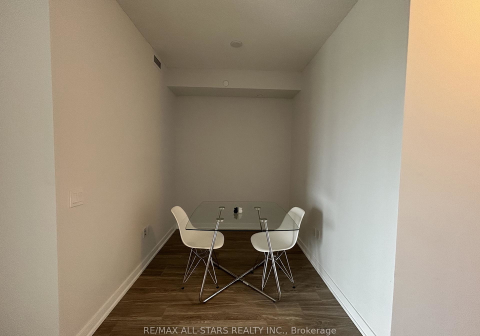 4085-parkside-village-drive-mississauga-ontario-w12571318