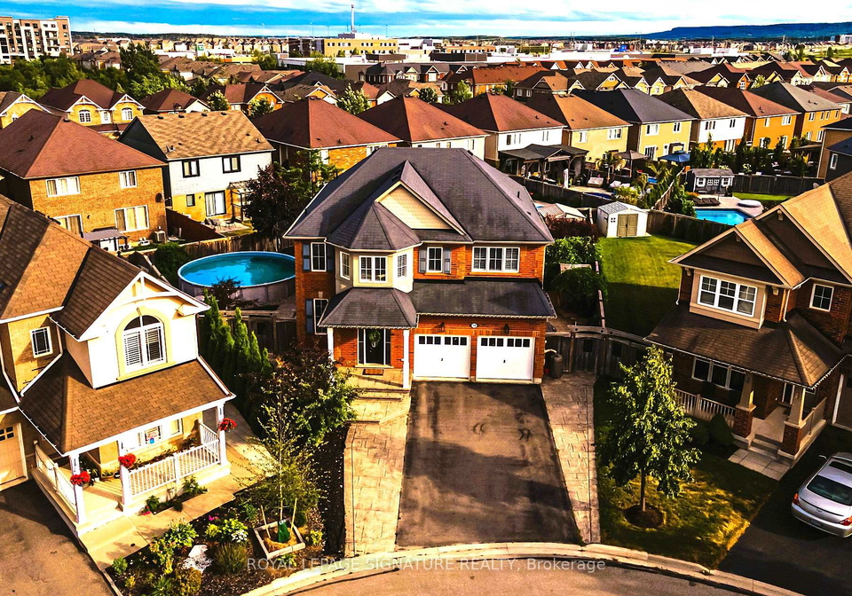366-cochrane-terrace-milton-ontario-w12571392