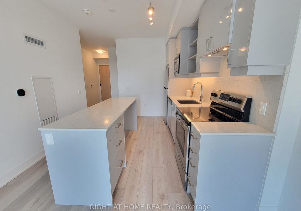 60-george-butchart-drive-york-ontario-w12571480